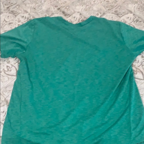 Nike dry fit t shirt - Picture 3 of 3